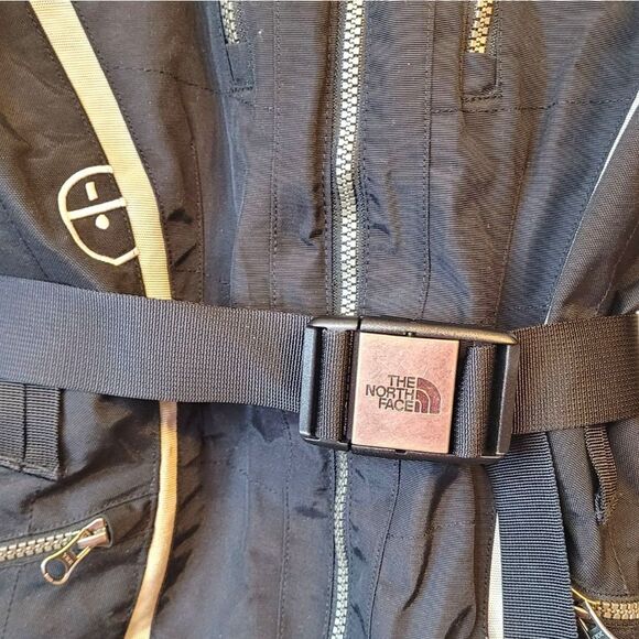 The North Face Women's Black And White Steep Tech Zip Up Belted Jacket Size M - Picture 5 of 9